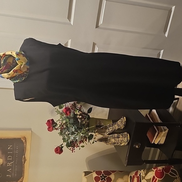 Classic Calvin Klein Little Black Dress - Picture 9 of 16